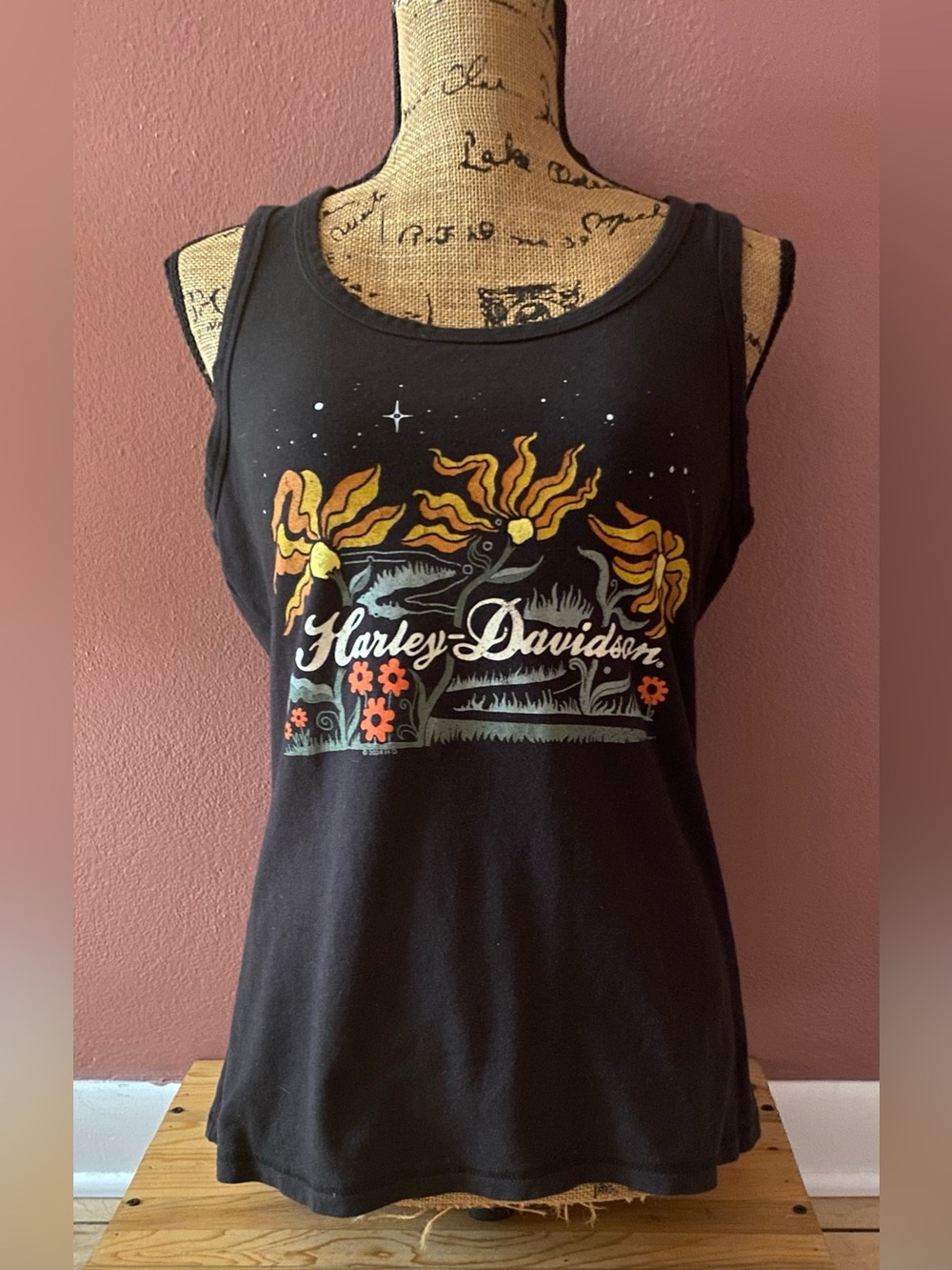 Ladies Large Harley Davidson tank
